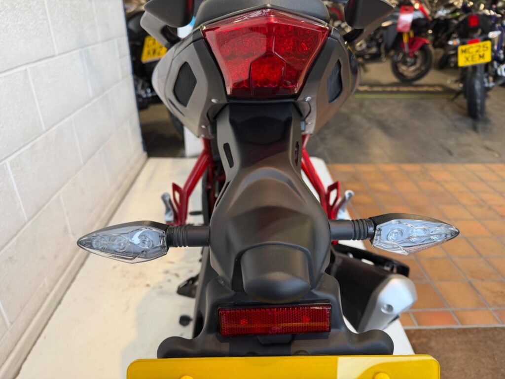 2023 Benelli BN 125