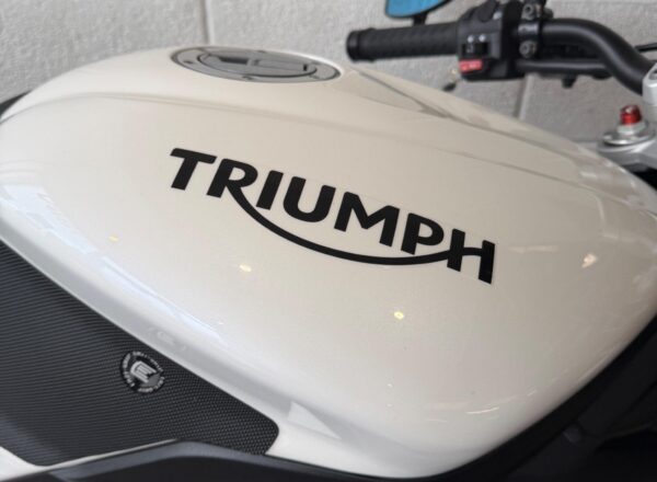 2017 Triumph Street Triple 675