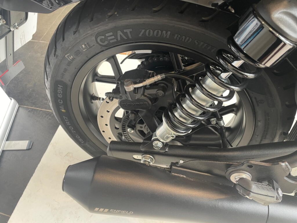2025 Royal Enfield Shotgun 650