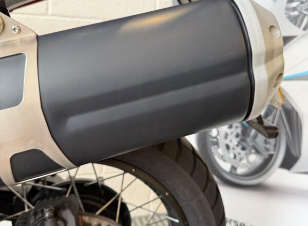2022 Moto Guzzi V85