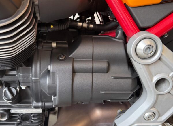 2022 Moto Guzzi V85