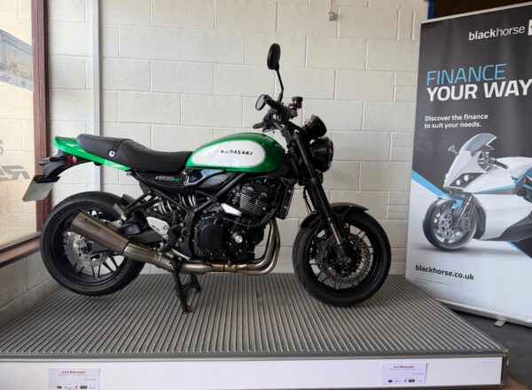 2020 Kawasaki Z900 RS